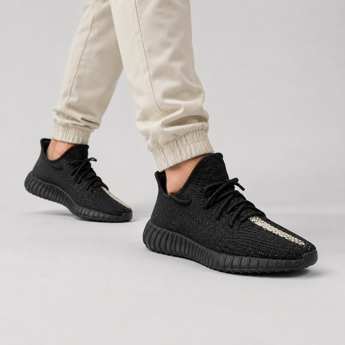 Yeezy Boost 350 V2 Core Black White – Sneakers Unisex